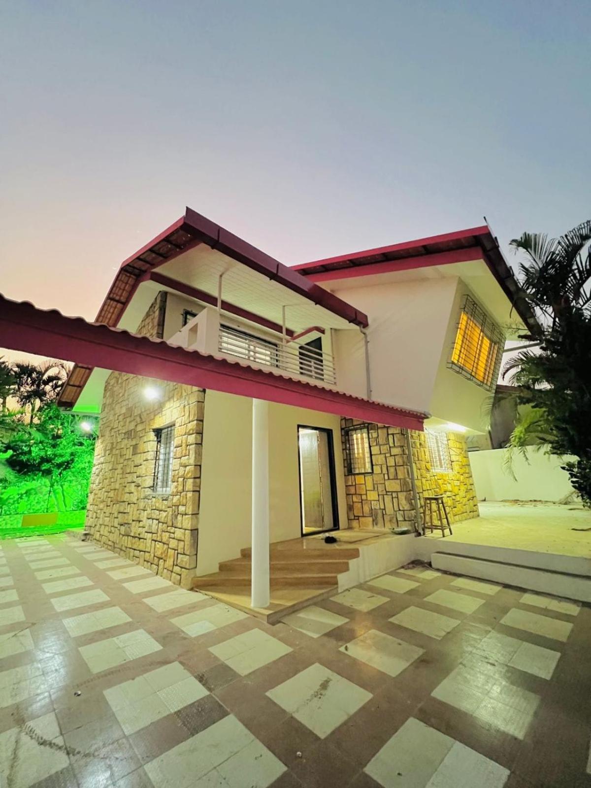 Taj Villa With Free Wifi Лонавала Экстерьер фото